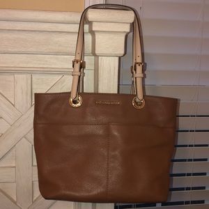 Michael Kors Bedford medium pebble leather